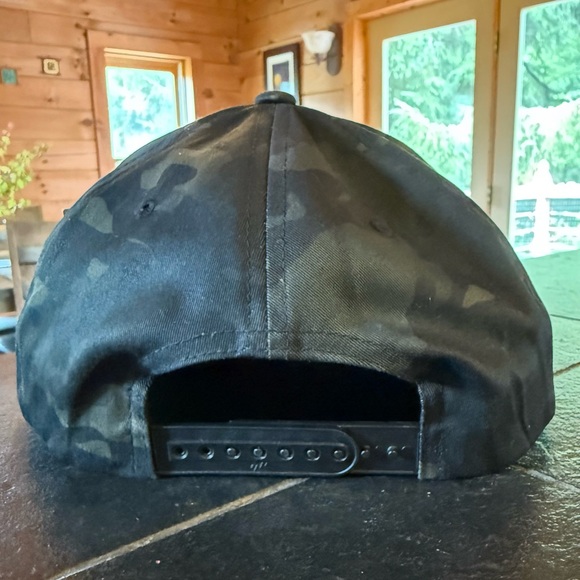 BMW Hat - NWT - Picture 2 of 5